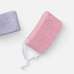 32018PIS_PumiceSponge900x900_900x